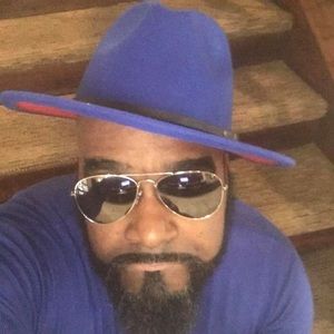 Meet your Posher, Ronald